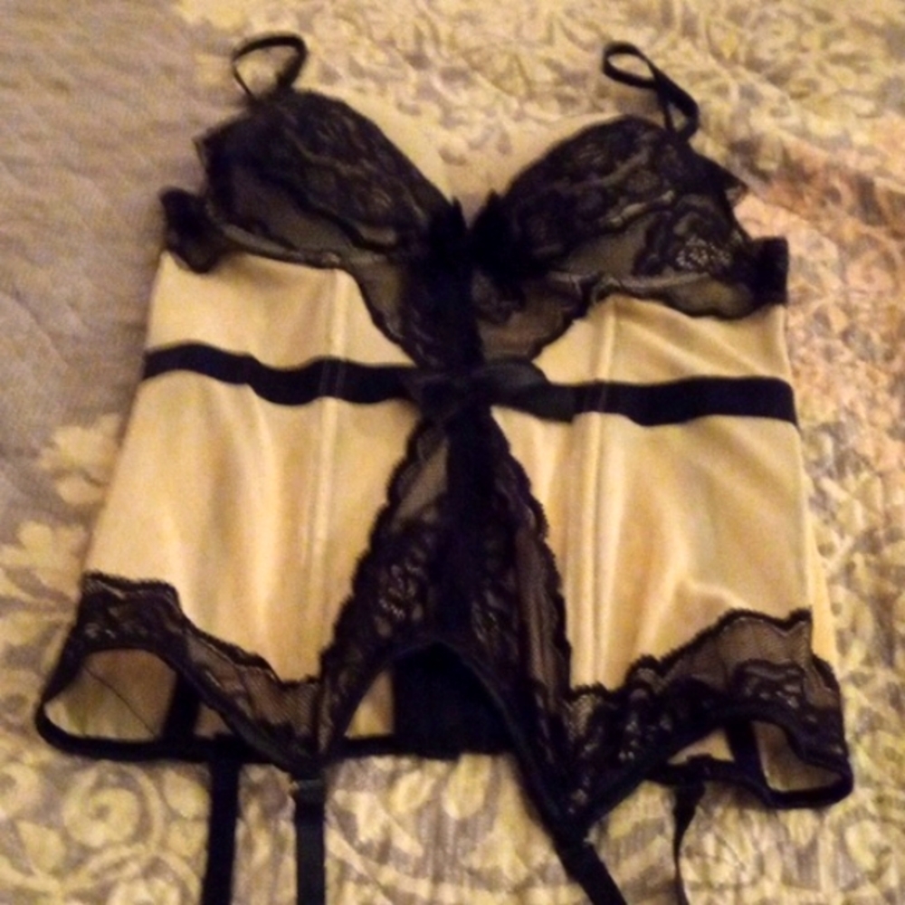 Classic Beautiful Corset
